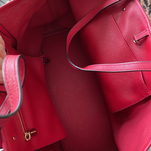 Giant red Michael Kors Tote Bag with dust cover - Picture 3 of 3